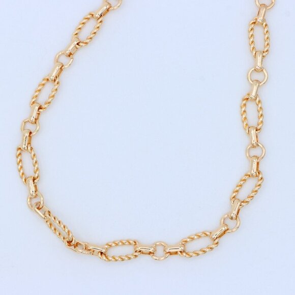 "Minimalist & Elegant Necklace Chain – Perfect for Women & Girls | UNVRC1588 - Picture 2 of 10